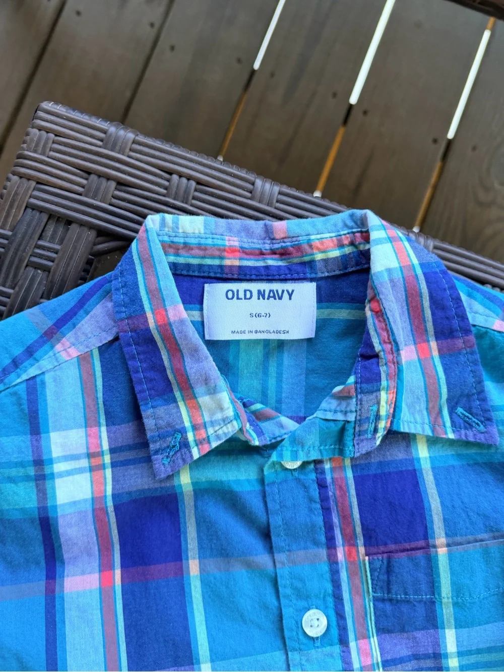 Old Navy Boys' Short-Sleeve Plaid Shirts  Size Small